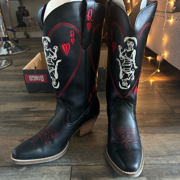 dingo Shoes - Dingo Queen A Hearts Cowboy Boots - Black
